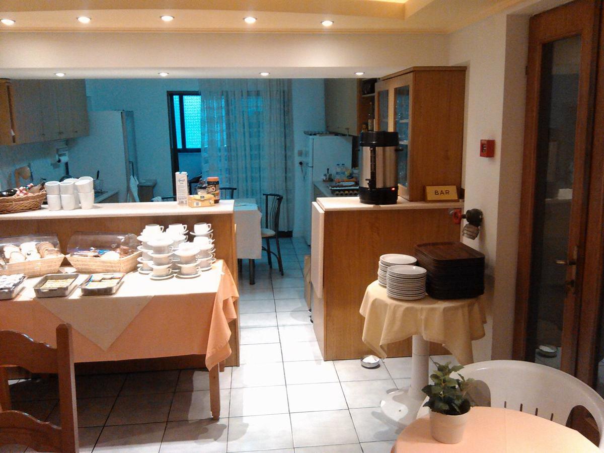 Vlachogiannis Hotel 프리노스 외부 사진